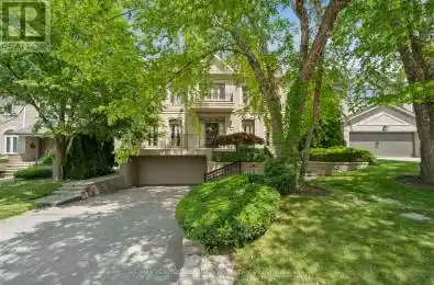 40 Boulevard Toronto Ontario M2P1B9