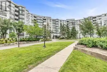 333 Clark Avenue Unit# 510, Vaughan (Crestwood-Springfarm-Yorkhill), Ontario L4J7K4, 3 Bedrooms Bedrooms, ,2 BathroomsBathrooms,Condo,For Sale,Clark,N8483090