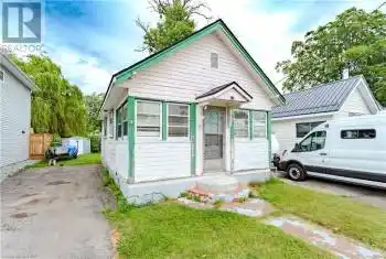 16 LINCOLN Road, Crystal Beach, Ontario L0S1B0, 2 Bedrooms Bedrooms, ,1 BathroomBathrooms,All Houses,For Sale,LINCOLN,40611326