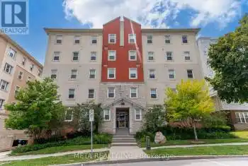 253 Lester Street Unit# 204, Waterloo, Ontario N2L3W6, 5 Bedrooms Bedrooms, ,2 BathroomsBathrooms,Condo,For Sale,Lester,X9007829