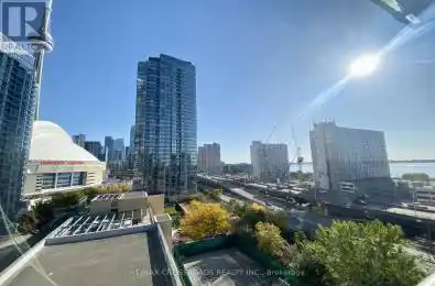 35 Terrace Unit 1009 Toronto Ontario M5V3V9