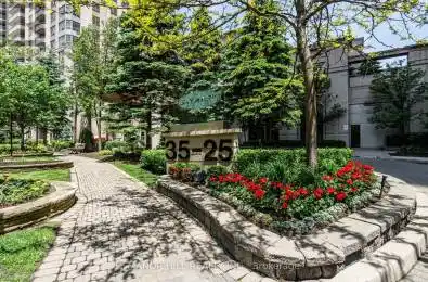 35 Circle Unit 308 Mississauga Ontario L5R3Z5