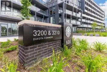 3200 DAKOTA Common Unit# B813, Burlington, Ontario L7M2A7, 2 Bedrooms Bedrooms, ,2 BathroomsBathrooms,Condo,For Sale,DAKOTA,40616749