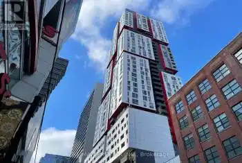 318 Richmond St Unit# 708, Toronto, Ontario M5V 1X2, 1 Bedroom Bedrooms, 4 Rooms Rooms,1 BathroomBathrooms,Condo,Rented,Richmond,C9017410