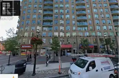 119 Street Toronto C08 Ontario M5A4S5