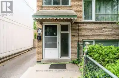 52 Avenue Toronto E02 Ontario M4L3P9