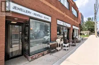 28 Roncesvalles Avenue Toronto (Roncesvalles) Ontario M6R2K3