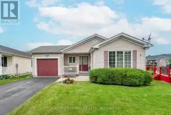 106 Portrush Court, Hamilton (Freelton), Ontario L8B1A5, 3 Bedrooms Bedrooms, ,3 BathroomsBathrooms,All Houses,For Sale,Portrush,X8489204