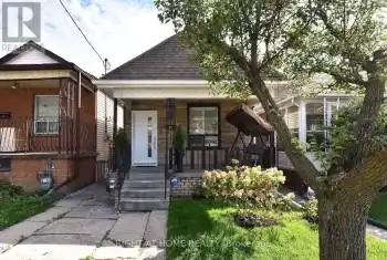 23 Amherst Avenue Unit# Main, Toronto (Oakwood Village), Ontario M6E1Z2, 2 Bedrooms Bedrooms, ,1 BathroomBathrooms,All Houses,For Rent,Amherst,C9034151