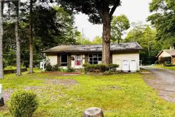 2162 Bay Lake Road, Bancroft, Ontario K0L1C0, 9 Bedrooms Bedrooms, ,3 BathroomsBathrooms,All Houses,For Sale,Bay Lake,X9034042