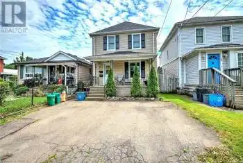 41 ALBERT Street, Welland (768 - Welland Downtown), Ontario L3B4L1, 4 Bedrooms Bedrooms, ,2 BathroomsBathrooms,Commercial,For Sale,ALBERT,X9414176