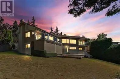 4326 Emily Carr Drive Saanich British Columbia V8X5E4