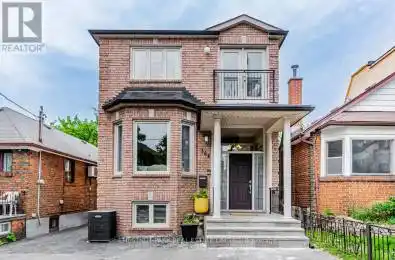 384 Avenue Toronto C03 Ontario M6C3M1