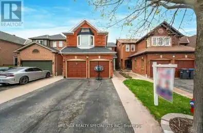 21 Crescent Brampton Ontario L6R1G5