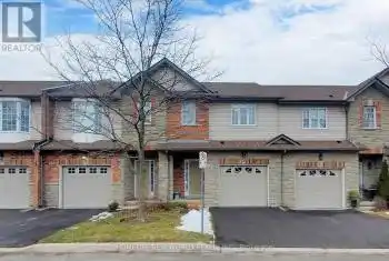 60 Cloverleaf Dr Unit# 26, Hamilton, Ontario L9K 1S8, 3 Bedrooms Bedrooms, 6 Rooms Rooms,3 BathroomsBathrooms,All Houses,Sold,Cloverleaf,X8481650