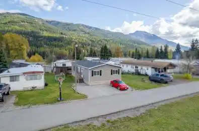 6272 LOWER ELK VALLEY ROAD Unit# 48 Sparwood British Columbia V0B2G3