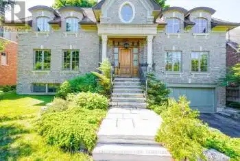 7 Glendarling Rd, Toronto, Ontario M9A 4G3, 4 Bedrooms Bedrooms, 12 Rooms Rooms,6 BathroomsBathrooms,All Houses,Rented,Glendarling,W9038973