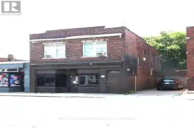 772 Barton Street Hamilton (Gibson) Ontario L8L3B1