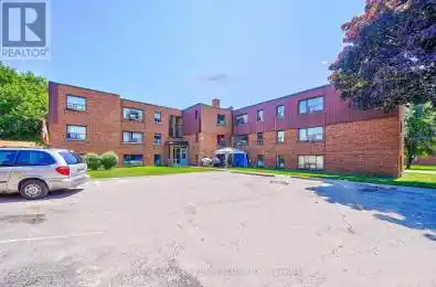 25 Road Unit 11 Toronto E06 Ontario M1N1J5