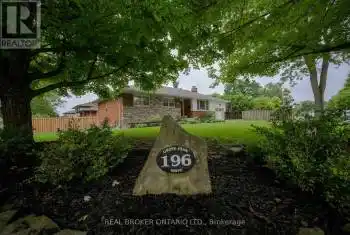 196 Grove Park Drive, Burlington (LaSalle), Ontario L7T2H3, 3 Bedrooms Bedrooms, ,1 BathroomBathrooms,All Houses,For Sale,Grove Park,W9043609