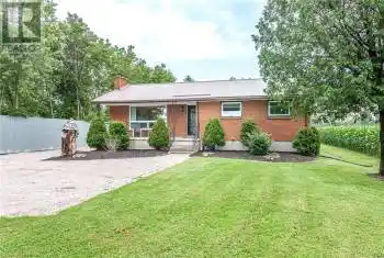 20328 FAIRVIEW Road, Thames Centre, Ontario N0M2P0, 3 Bedrooms Bedrooms, ,2 BathroomsBathrooms,All Houses,For Sale,FAIRVIEW,40619745