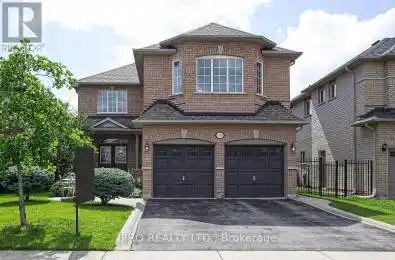 1376 Place Oakville Ontario L5M3V9