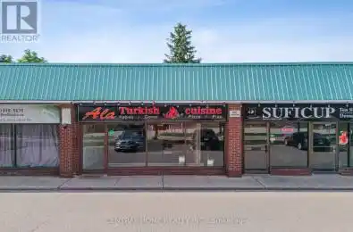 14834 Yonge Street Unit# 9 Aurora (Aurora Highlands) Ontario L4G1N2