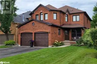 5 Crescent Waterdown Ontario L8B0N6