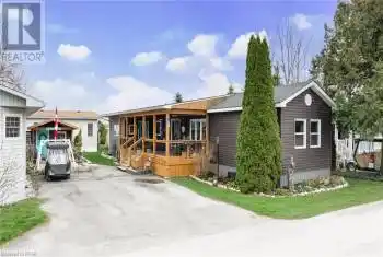 2 ALGONQUIN Lane, Meneset, Ontario N7A3Y2, 3 Bedrooms Bedrooms, ,2 BathroomsBathrooms,All Houses,For Sale,ALGONQUIN,40574738