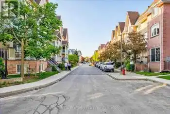 75 Weldrick Road Unit# 216, Richmond Hill (Observatory), Ontario L4C0H9, 2 Bedrooms Bedrooms, ,1 BathroomBathrooms,All Houses,For Sale,Weldrick,N9049036