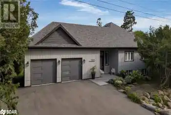 225 LAKESHORE Road, Oro-Medonte, Ontario L0L2E0, 3 Bedrooms Bedrooms, ,4 BathroomsBathrooms,All Houses,For Sale,LAKESHORE,40623571