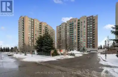 11 Crescent Unit 402 Richmond Hill Ontario L4B0A1