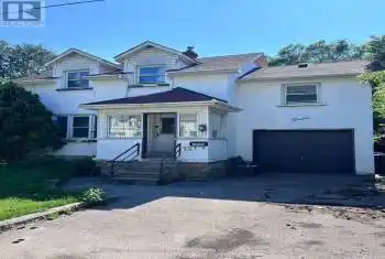 12 Bonnyview Drive, Toronto (Stonegate-Queensway), Ontario M8Y3G6, 3 Bedrooms Bedrooms, ,1 BathroomBathrooms,All Houses,For Sale,Bonnyview,W9032452