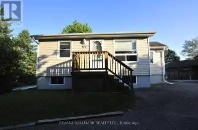 277 Boulevard Georgina Ontario L4P2Y4