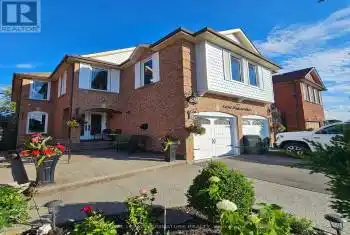 1458 Pickwick Dr, Mississauga, Ontario L5V 1V7, 2 Bedrooms Bedrooms, 4 Rooms Rooms,1 BathroomBathrooms,All Houses,Rented,Pickwick,W9053509