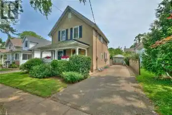 54 HENRY Street, St. Catharines, Ontario L2R5T9, 3 Bedrooms Bedrooms, ,2 BathroomsBathrooms,All Houses,For Sale,HENRY,40623730