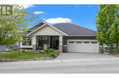 302 Upper Canyon Drive Kelowna British Columbia V1V2Z8