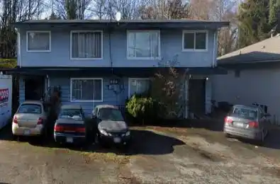 10877 133A Unit# 10875-10877 Surrey British Columbia V3T4A5