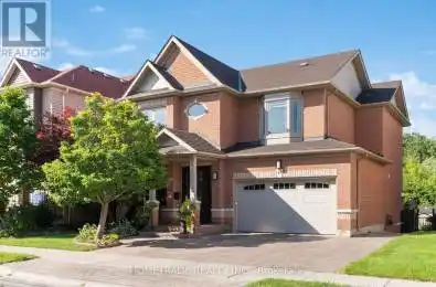 49 Crescent Vaughan Ontario L4K5M1