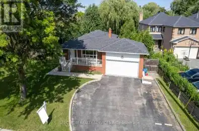 9611 Street Vaughan Ontario L6A1M1