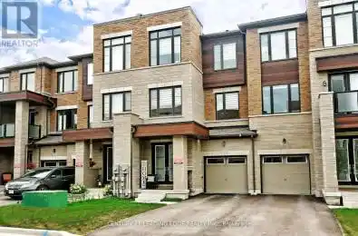 209 Avenue Newmarket Ontario L3X0M7