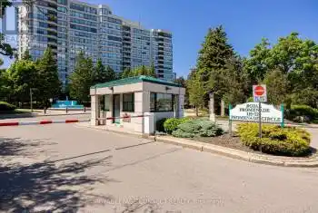 120 Promenade Circle Unit# PH214, Vaughan (Brownridge), Ontario L4J7W9, 2 Bedrooms Bedrooms, ,2 BathroomsBathrooms,Condo,For Sale,Promenade,N9231136