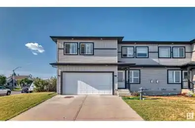 12722 127 AV NW NW Unit# 12722 Edmonton Alberta T5L1E2