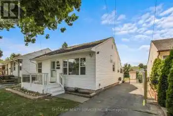 223 Glennie Ave, Hamilton, Ontario L8H 5W3, 2 Bedrooms Bedrooms, 4 Rooms Rooms,1 BathroomBathrooms,All Houses,Sold,Glennie,X9232412