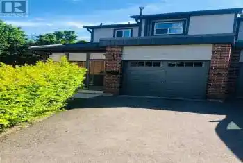 525 Meadows Boulevard Unit# 31, Mississauga (Rathwood), Ontario L4Z1H2, 3 Bedrooms Bedrooms, ,3 BathroomsBathrooms,All Houses,For Sale,Meadows,W9232774