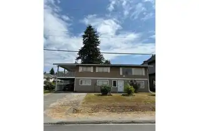 11380 Unit 11380 Surrey British Columbia V3R3G6