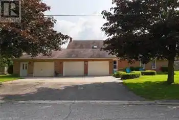 40 ALBERT Street, Mitchell, Ontario N0K1N0, 4 Bedrooms Bedrooms, ,2 BathroomsBathrooms,All Houses,For Sale,ALBERT,40624318