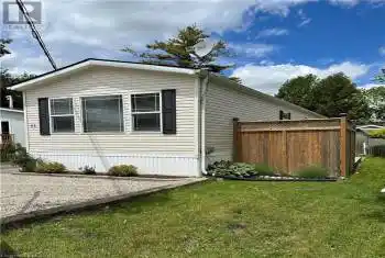 41 CEDARBUSH CRESCENT PVT Crescent, Puslinch, Ontario N0B2J0, 2 Bedrooms Bedrooms, ,1 BathroomBathrooms,All Houses,For Sale,CEDARBUSH CRESCENT PVT,40627729