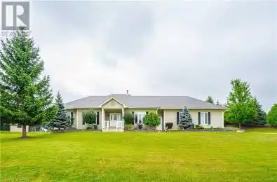 27 HIGHLAND Road Clifford Ontario N0G1M0