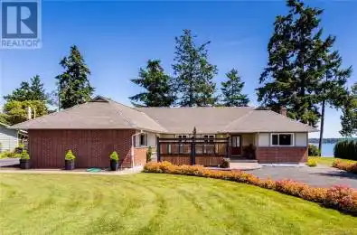 8025 Arthur Drive Central Saanich British Columbia V8M1V4